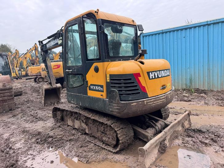 Buy Hyundai HX60 Used Excavator / 1