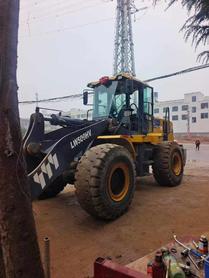 Buy XCMG LW500HV Used Loader / 3 Buy XCMG LW500HV Used Loader / 3