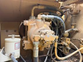 Buy Caterpillar 320V2 Used Excavator / 2 Buy Caterpillar 320V2 Used Excavator / 2