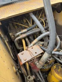 Buy Caterpillar 320D Used Excavator / 3 Buy Caterpillar 320D Used Excavator / 3