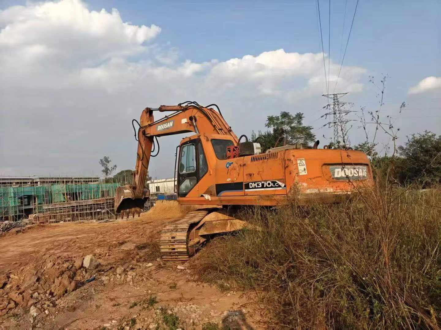 Buy Doosan DH300-7 Used Excavator / 3