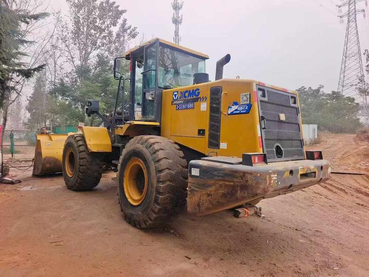 Buy XCMG LW500HV Used Loader / 1