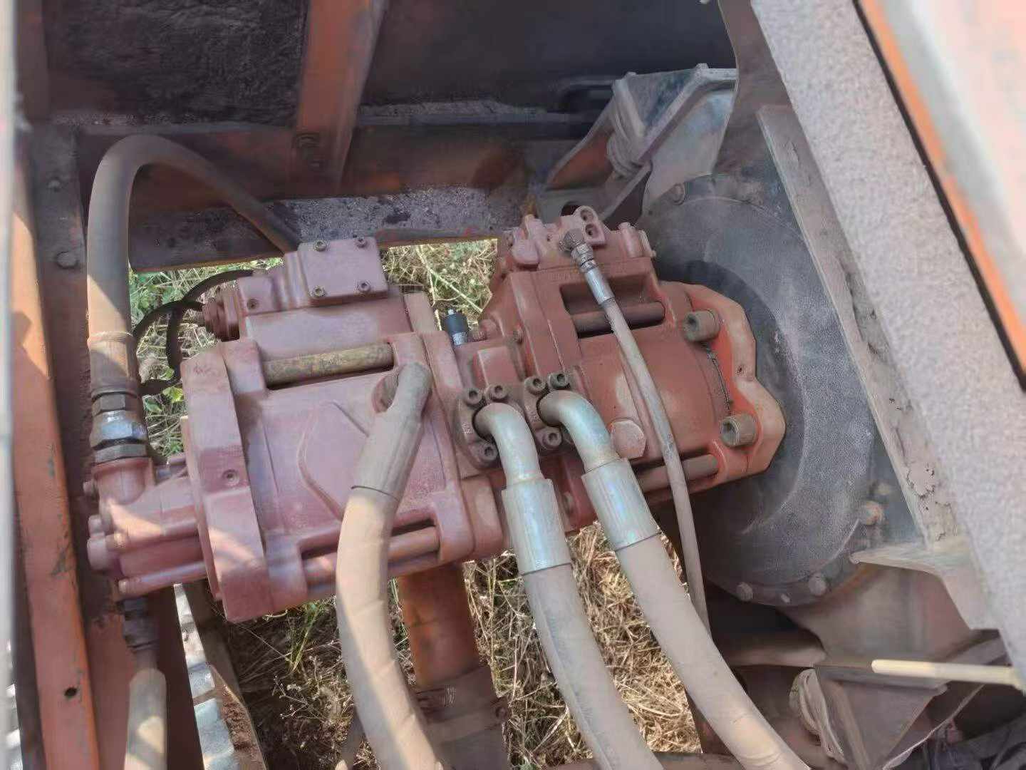 Buy Doosan DH300-7 Used Excavator / 4