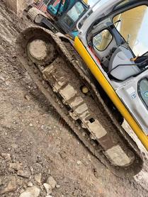 Buy Sumitomo SH120-3 Used Excavator / 3 Buy Sumitomo SH120-3 Used Excavator / 3