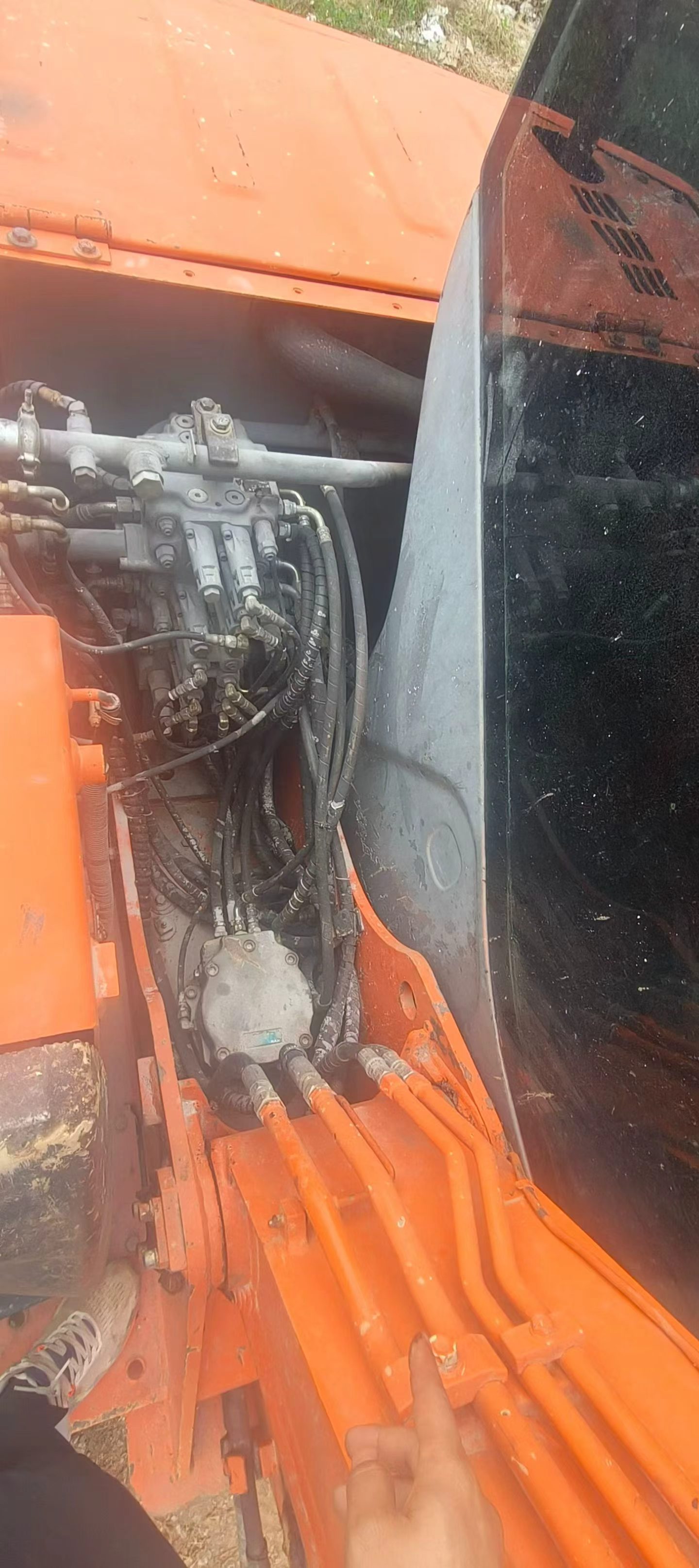 Buy Hitachi ZX60 Used Excavator / 4
