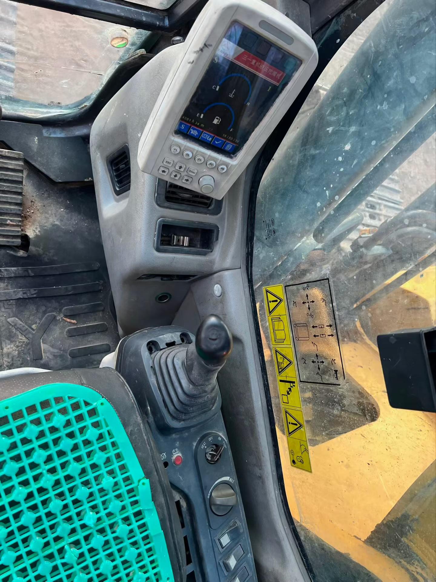 Buy Sany SY215C Used Excavator / 9