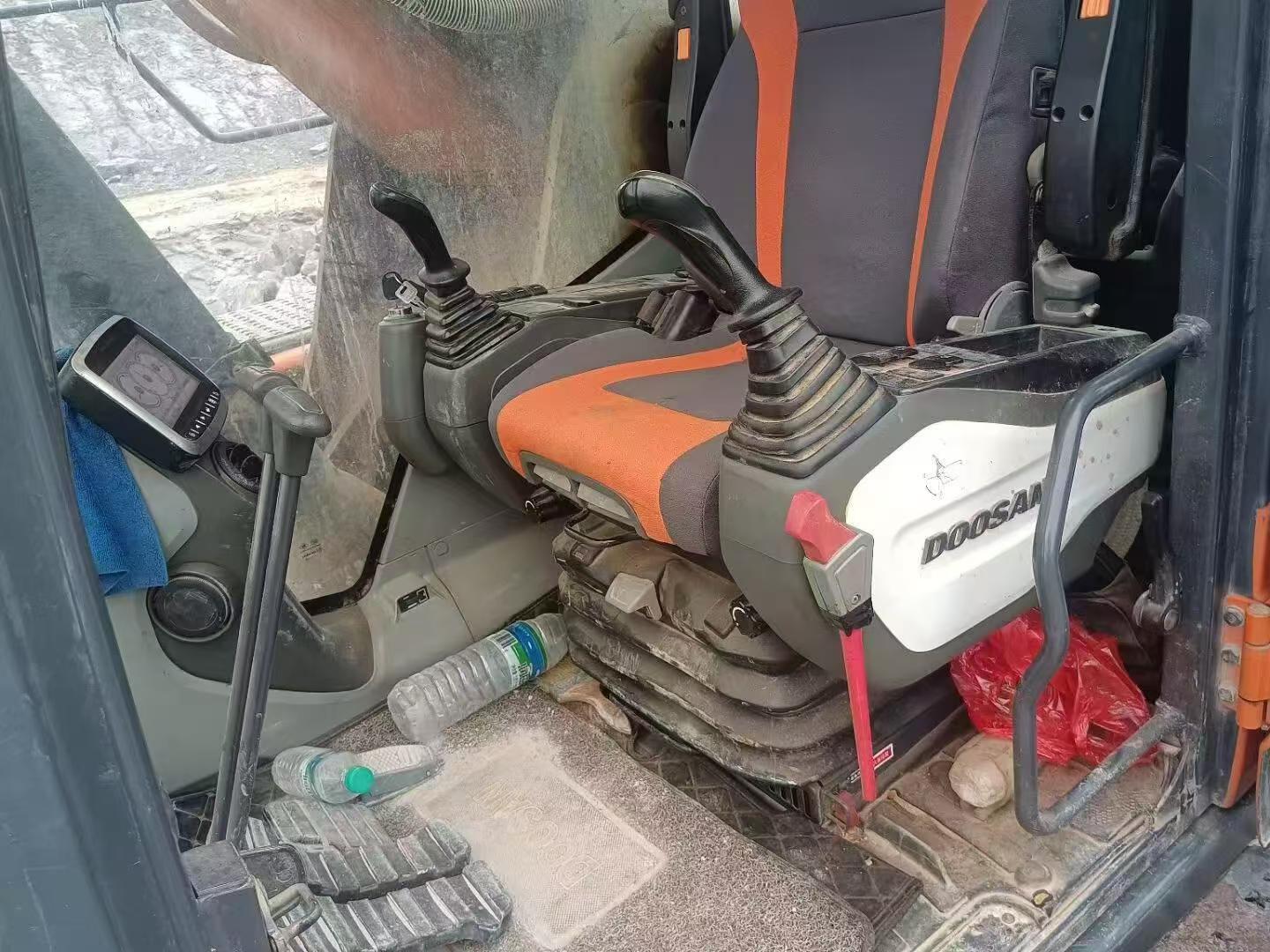 Buy Doosan DH500 Used Excavator / 2