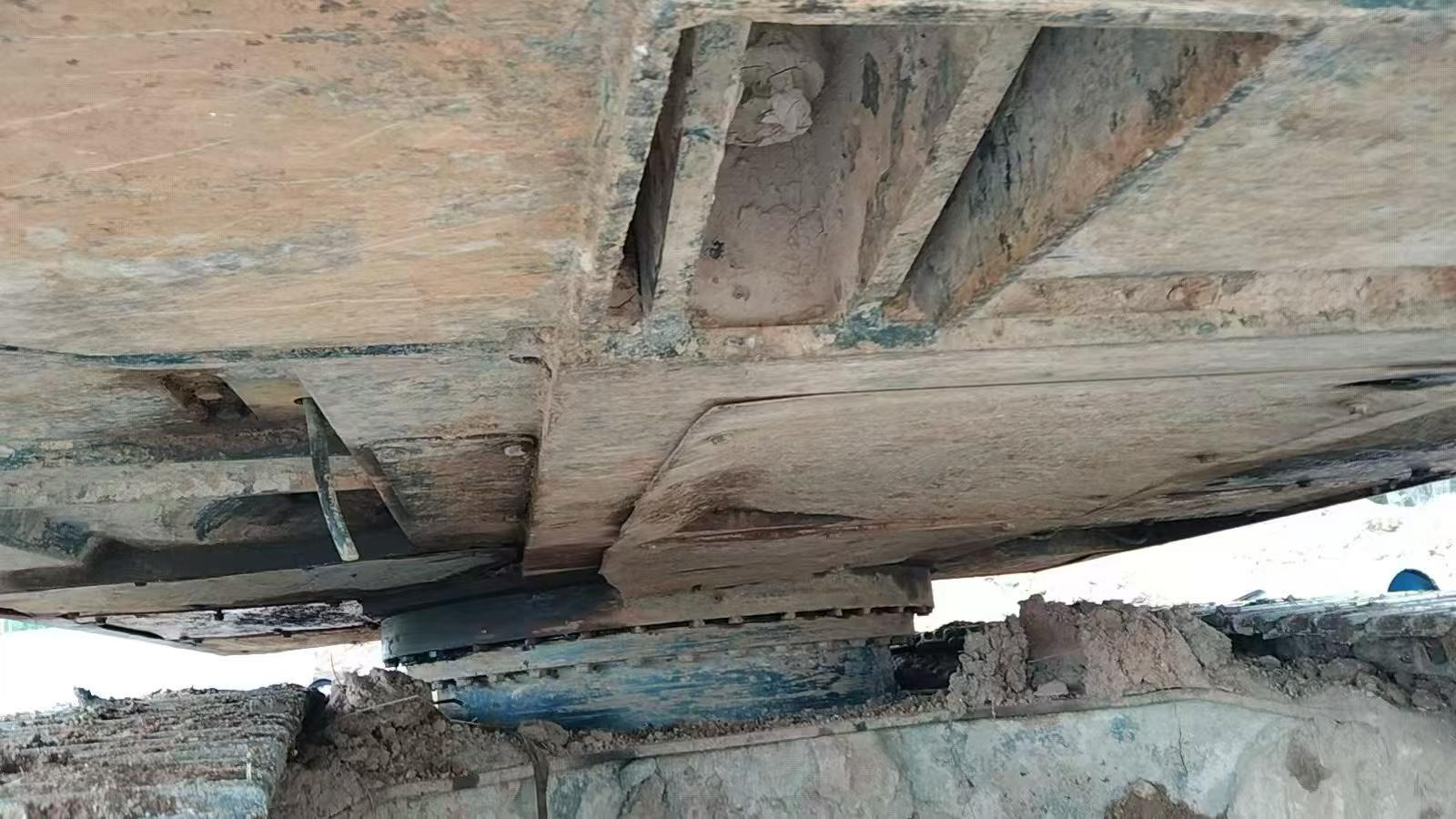 Buy Hyundai R215-7 Used Excavator / 6