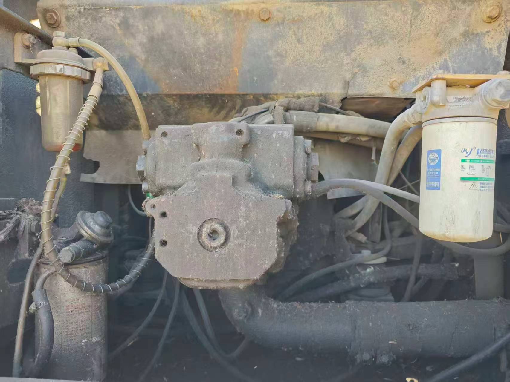 Buy Komatsu PC240-6 Used Excavator / 3
