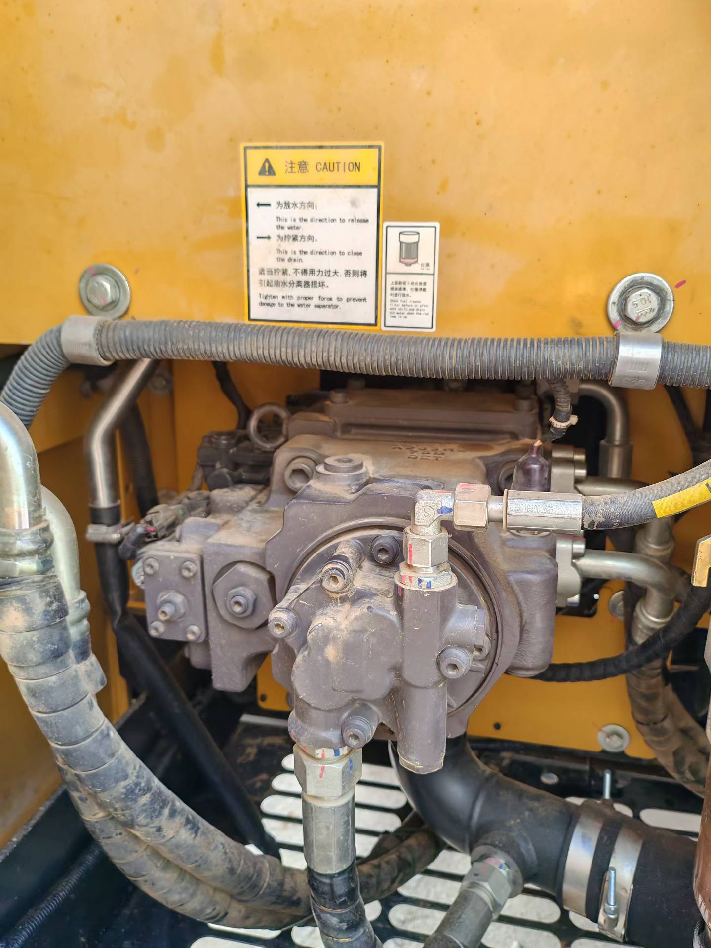 Buy Sany SY135 Used Excavator / 3