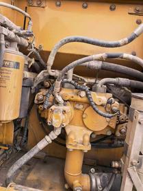 Buy Caterpillar 323 Used Excavator / 8 Buy Caterpillar 323 Used Excavator / 8