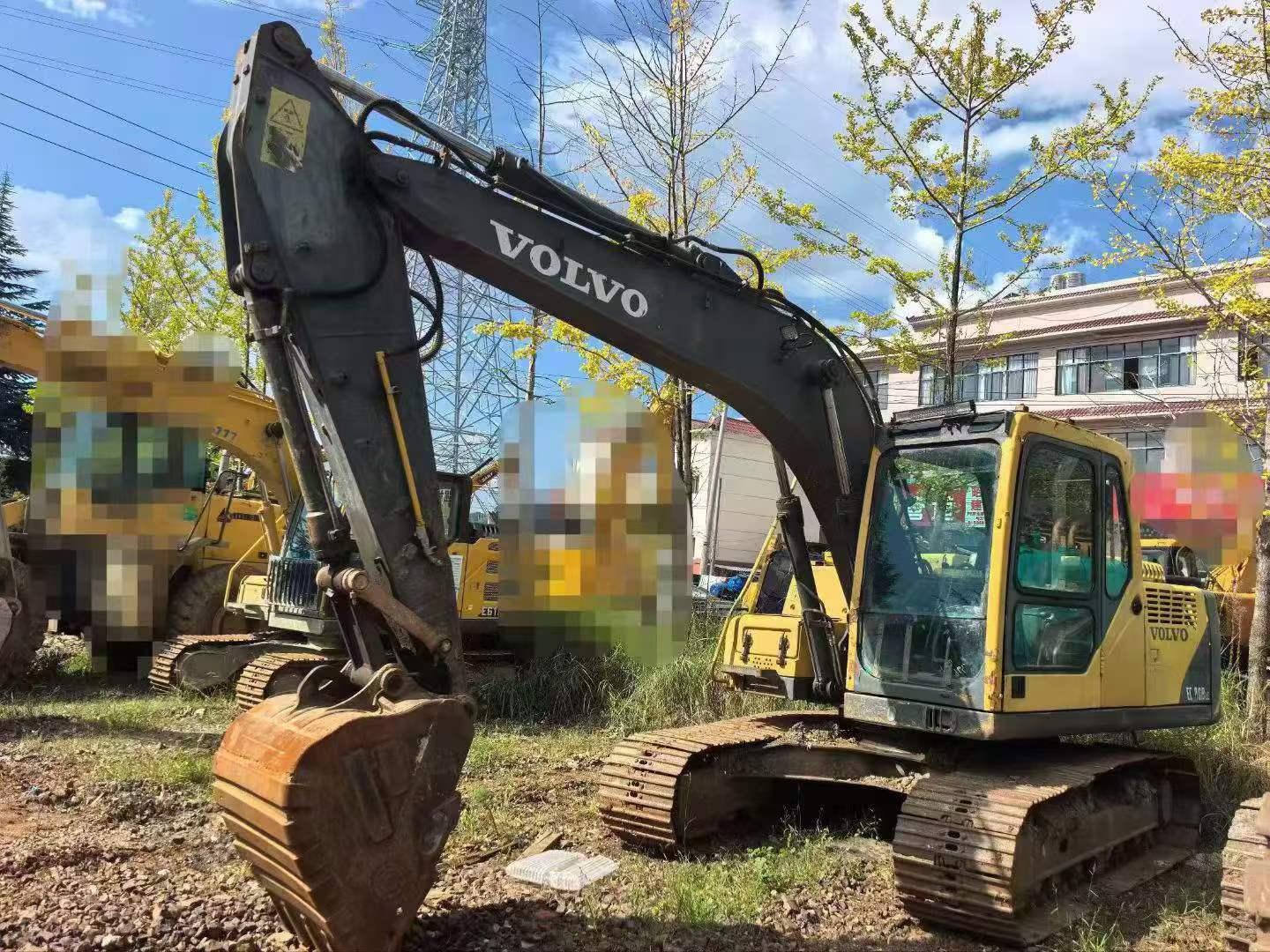 شراء Volvo EC140 مستعمل حفارة