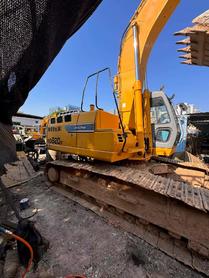 Buy Kato HD820V Used Excavator / 2 Buy Kato HD820V Used Excavator / 2