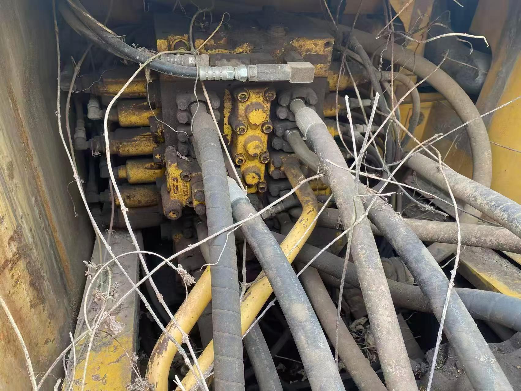 Buy Komatsu PC200-8 Used Excavator / 7