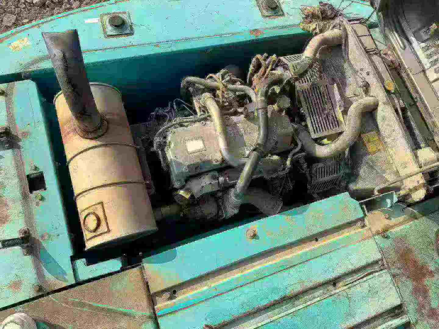 Buy Kobelco SK200 Used Excavator / 8