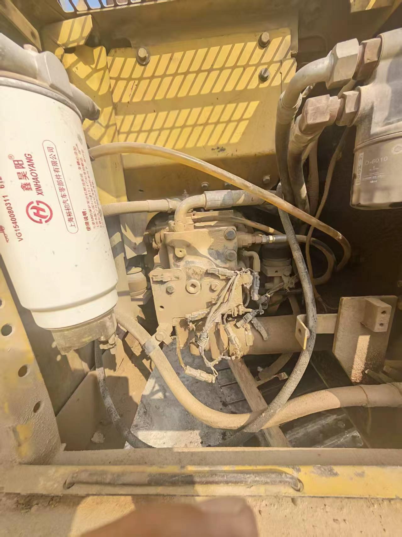 Buy Komatsu PC130-7 Used Excavator / 3