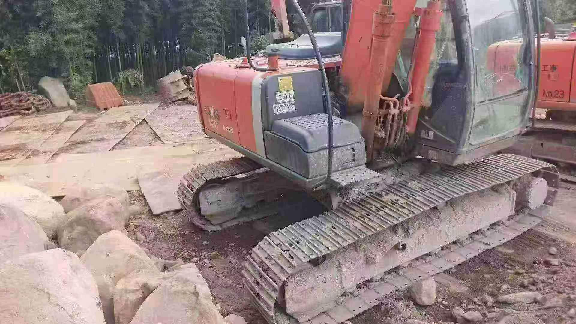Buy Hitachi EX120-3 Used Excavator / 2