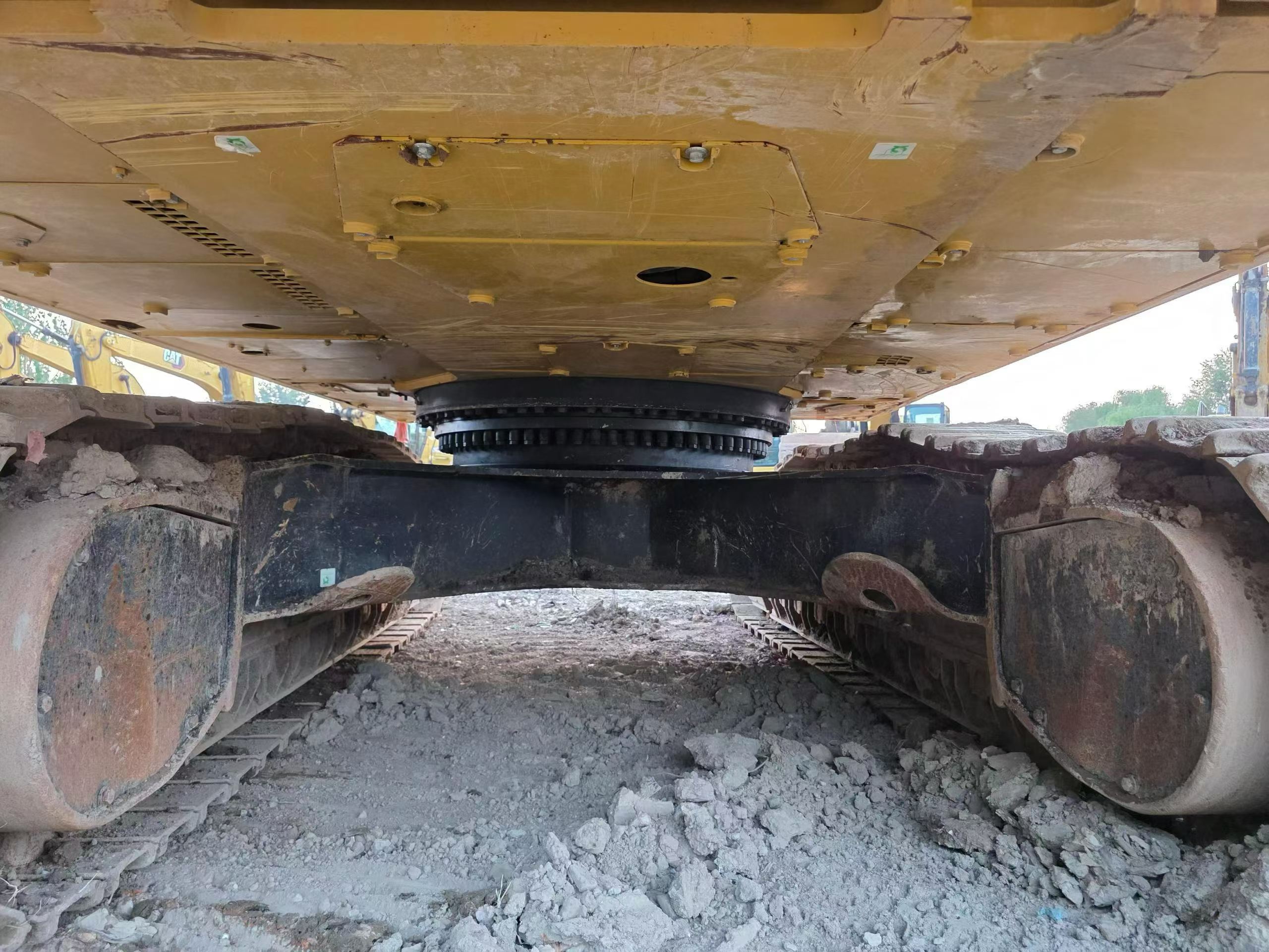 Buy Caterpillar CAT352 Used Excavator / 4