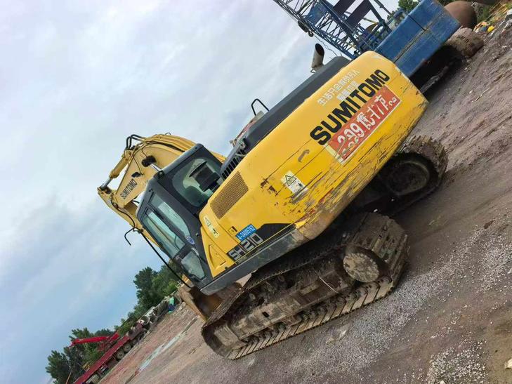 Buy Sumitomo SH210-6 Used Excavator / 1