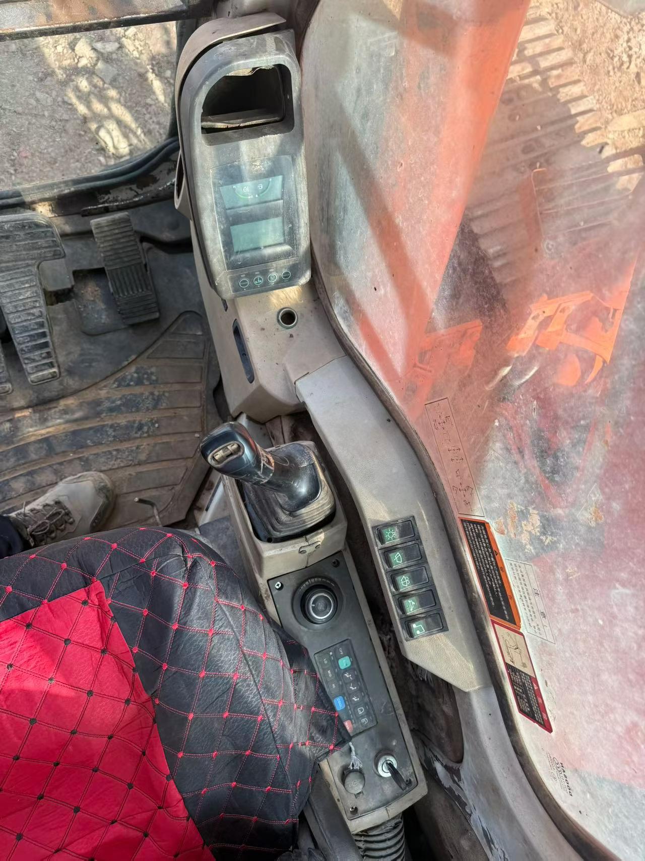 Buy Doosan DH150 Used Excavator / 8