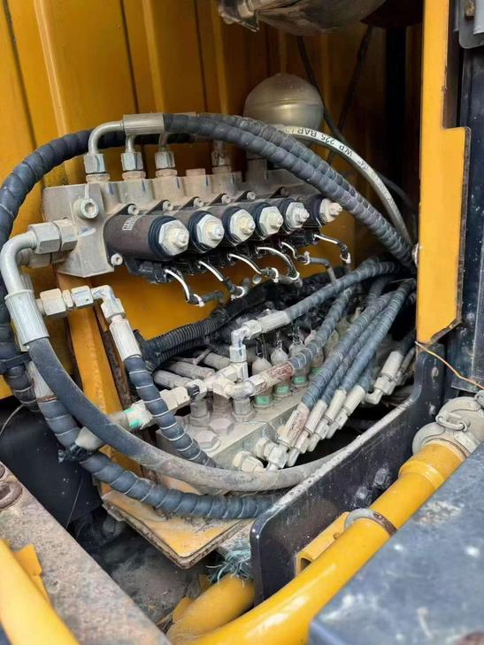 Buy Sany SY135-8S Used Excavator / 1