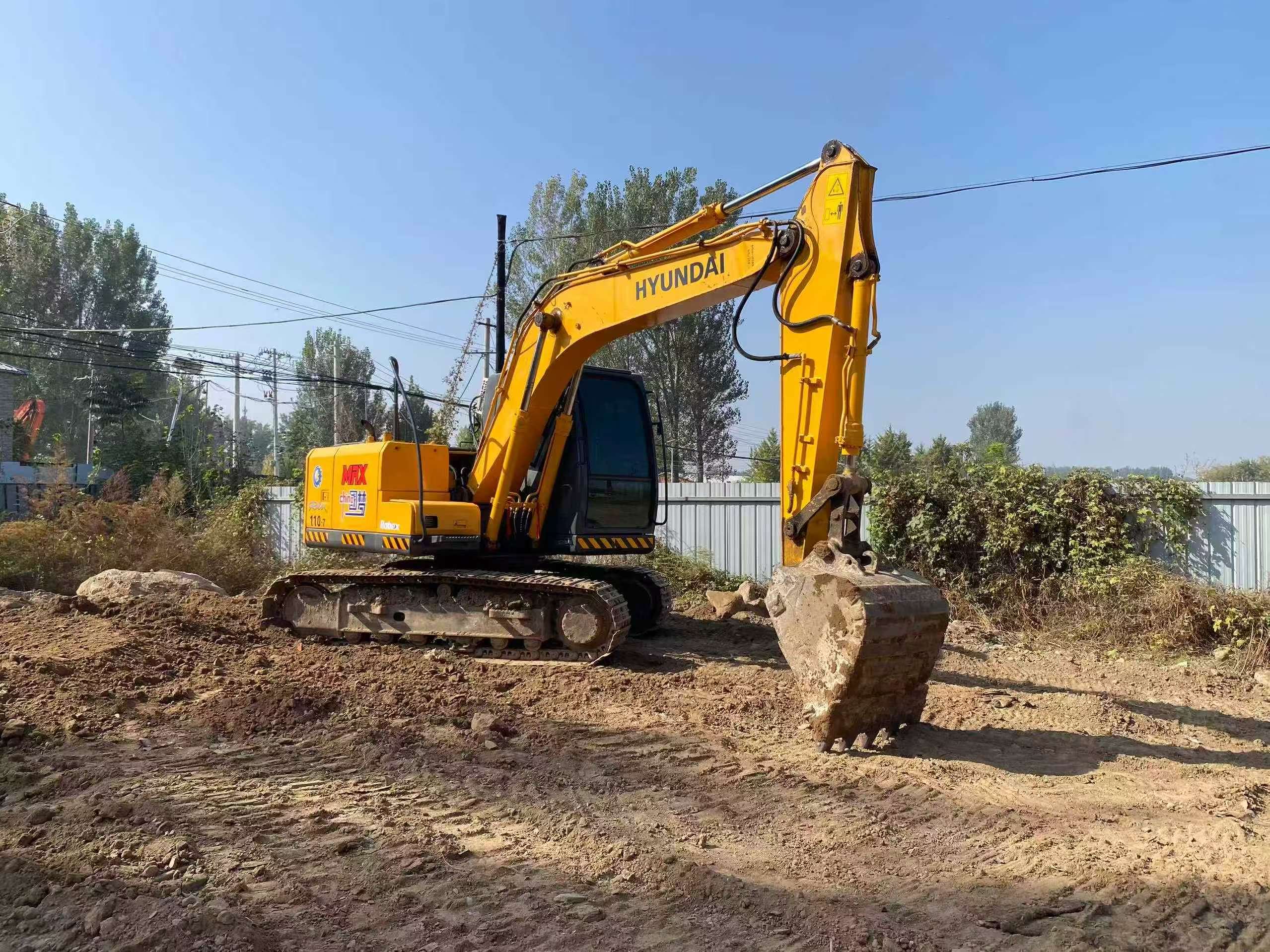 Buy Hyundai R110-7 Used Excavator / 6