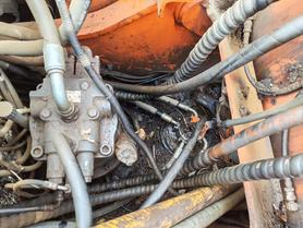 Buy Doosan DH215-9 Used Excavator / 4 Buy Doosan DH215-9 Used Excavator / 4