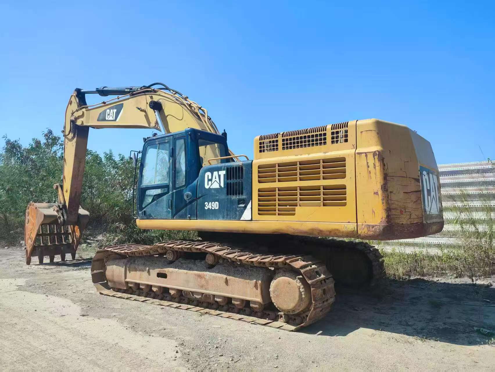 Compre Escavadeira Caterpillar 349E Usada / 2