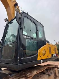 Buy Sany SY200C Used Excavator / 5 Buy Sany SY200C Used Excavator / 5