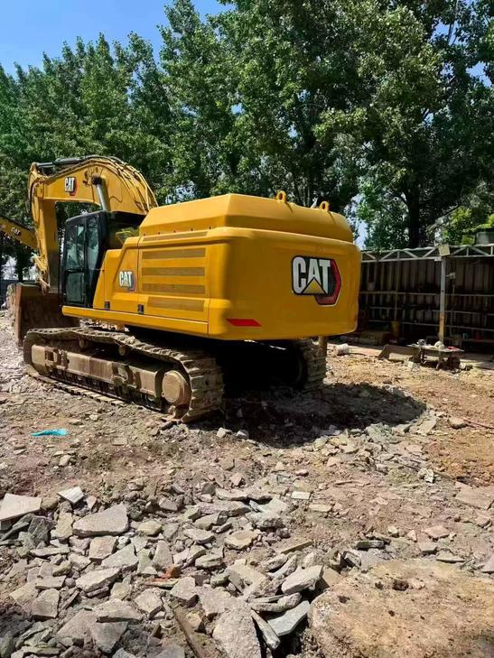 Buy Caterpillar 349E Used Excavator / 1
