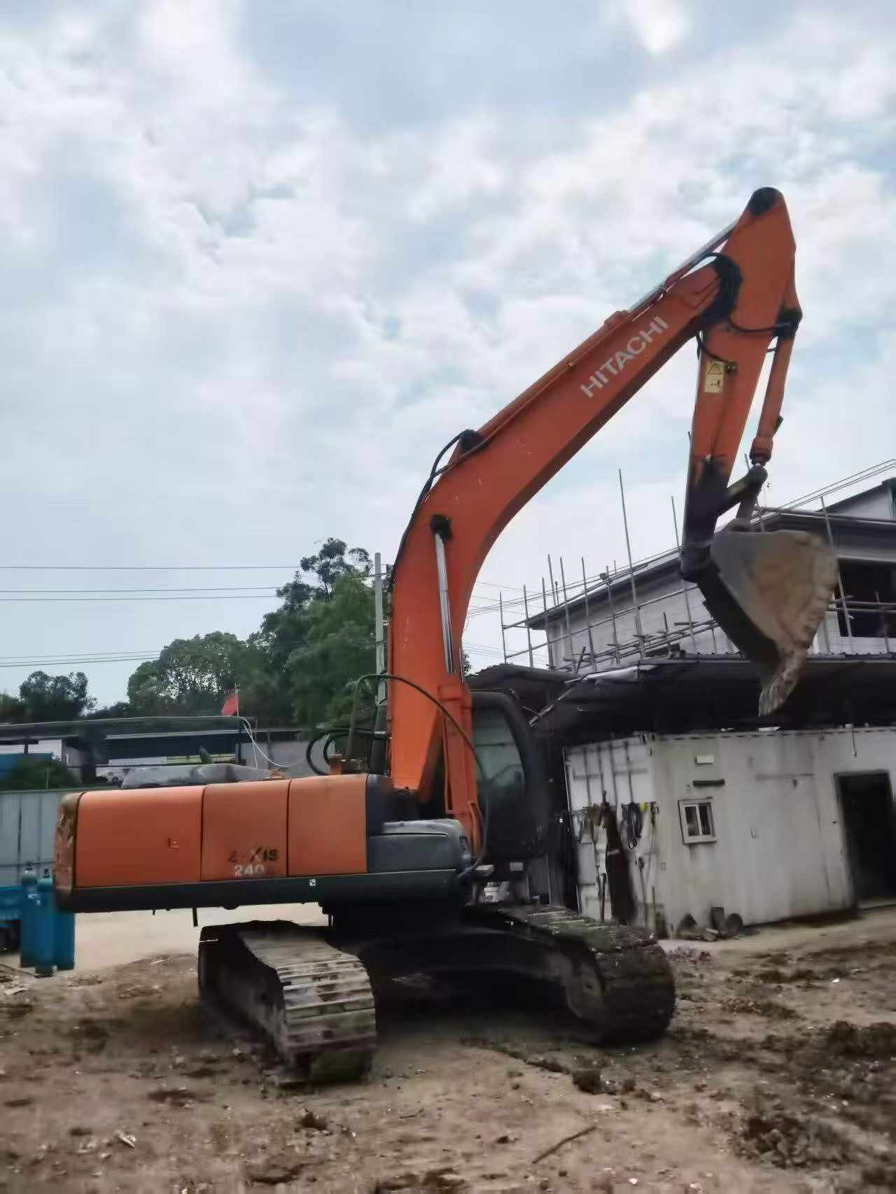 Buy Hitachi ZX240-3G Used Excavator / 8