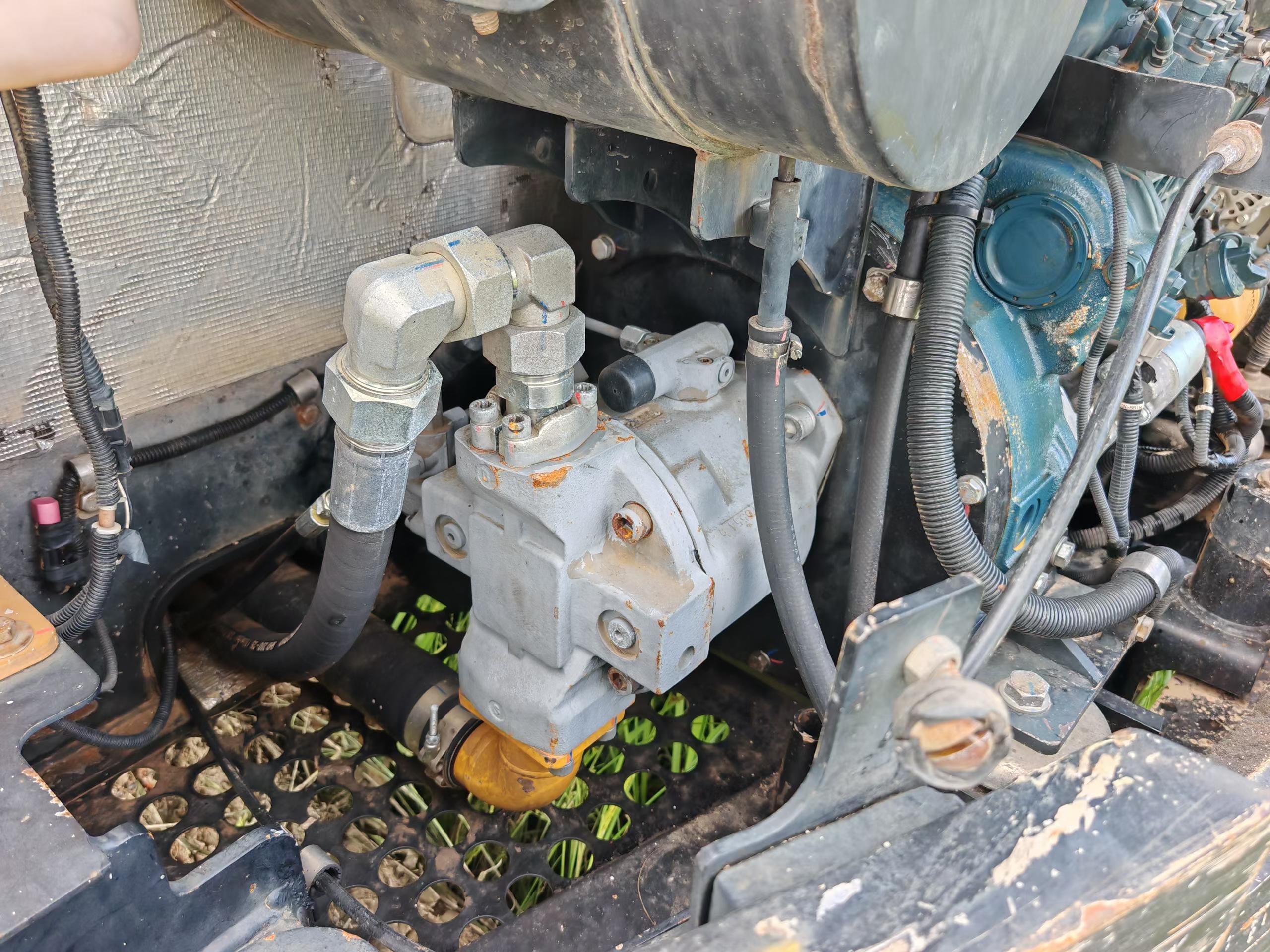 Buy Sany SY60 Used Excavator / 6
