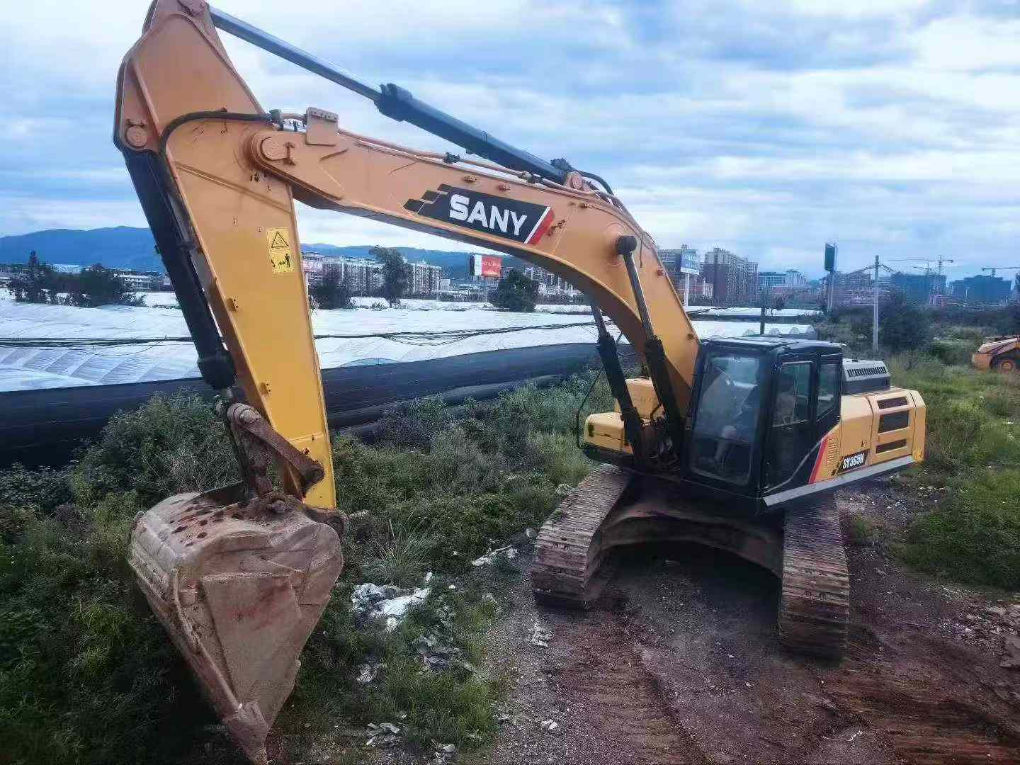 Buy Sany SY365C Used Excavator / 3