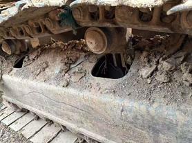 Buy Komatsu PC220 Used Excavator / 9 Buy Komatsu PC220 Used Excavator / 9