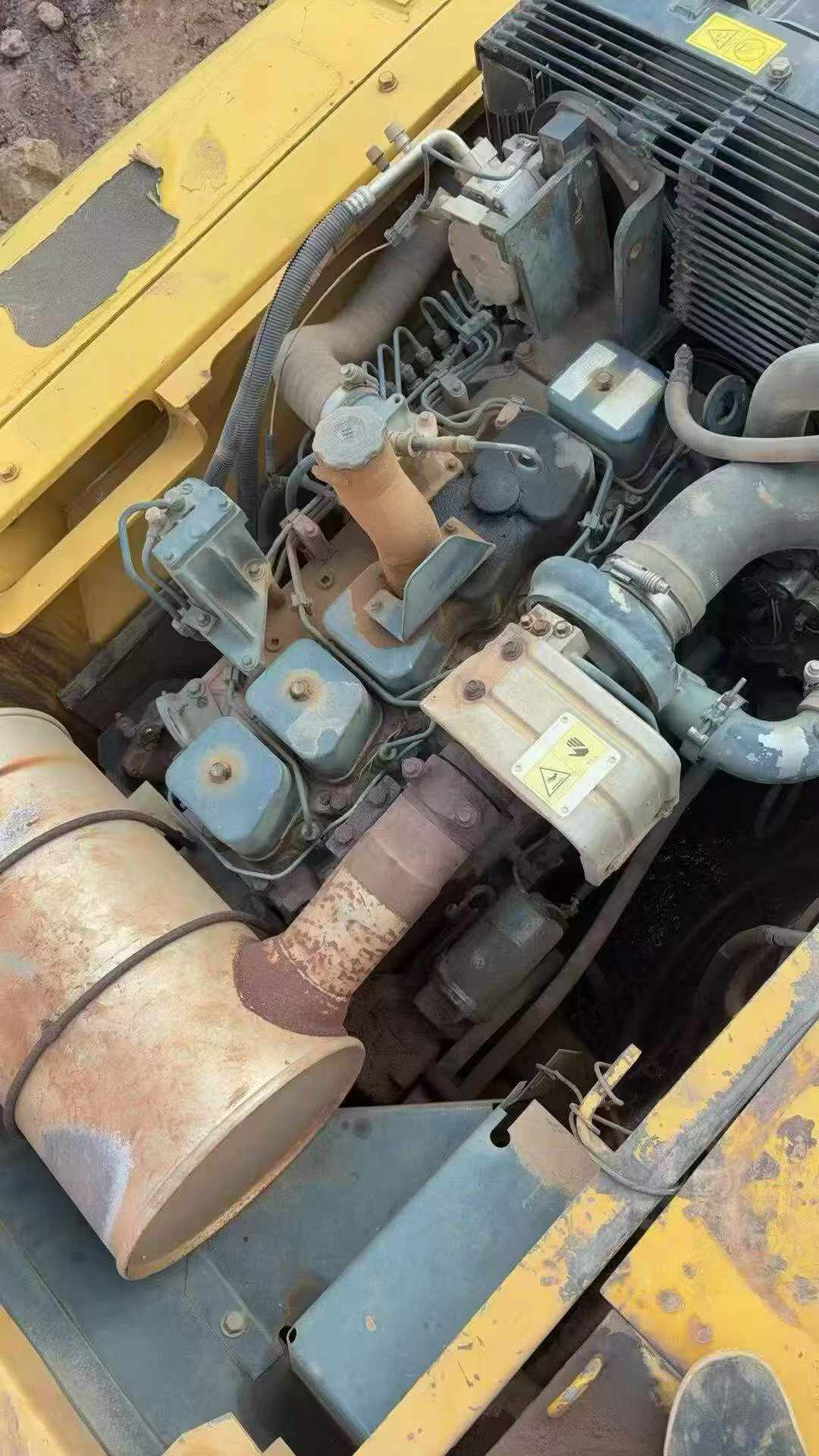 Buy Komatsu PC200-7 Used Excavator / 7