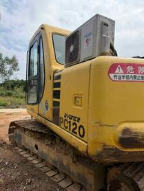 Buy Komatsu PC120-6 Used Excavator / 4 Buy Komatsu PC120-6 Used Excavator / 4