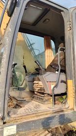 Buy XCMG XE215 Used Excavator / 3 Buy XCMG XE215 Used Excavator / 3