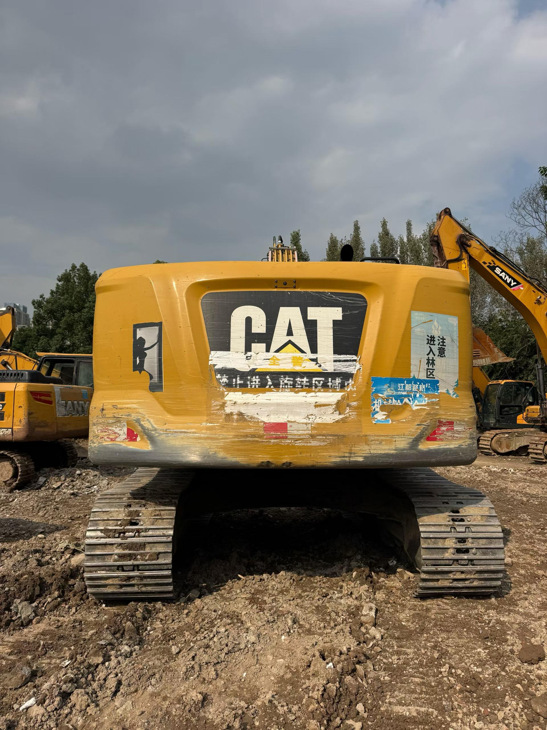 Buy Caterpillar 320A Used Excavator / 4