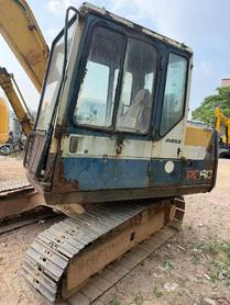 Buy Komatsu PC60-6 Used Excavator / 3 Buy Komatsu PC60-6 Used Excavator / 3