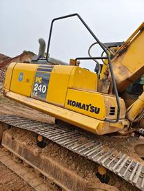 Buy Komatsu PC240-6 Used Excavator / 2 Buy Komatsu PC240-6 Used Excavator / 2