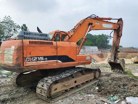 Buy Doosan DH215-9 Used Excavator / 6 Buy Doosan DH215-9 Used Excavator / 6