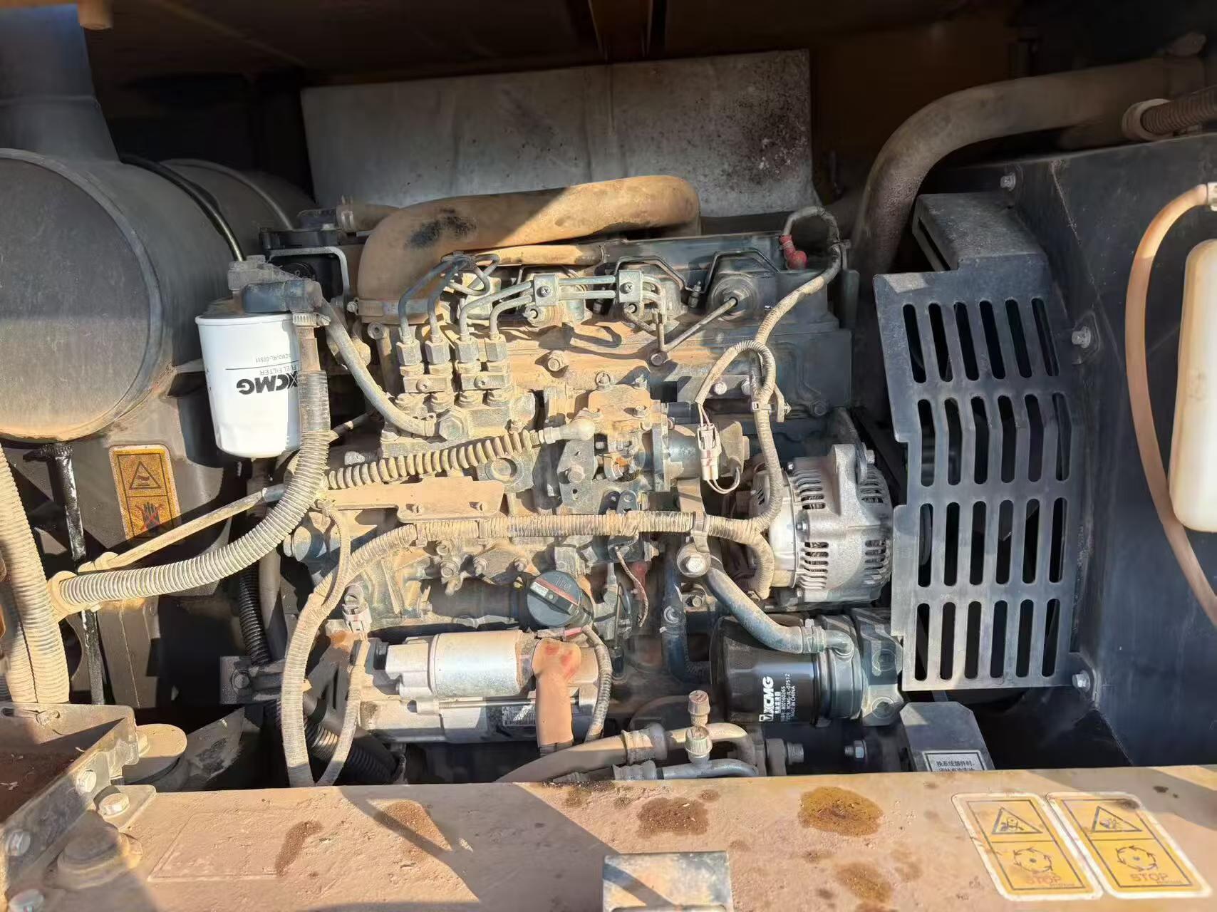Buy XCMG XE85C Used Excavator / 5