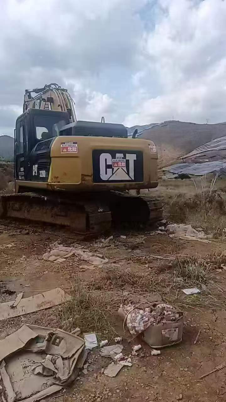 Buy Caterpillar M318 Used Excavator / 2