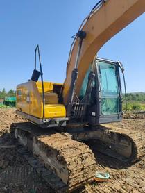 Buy XCMG XE15 Used Excavator / 2 Buy XCMG XE15 Used Excavator / 2