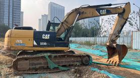 Buy Caterpillar 323D2L Used Excavator / 2 Buy Caterpillar 323D2L Used Excavator / 2