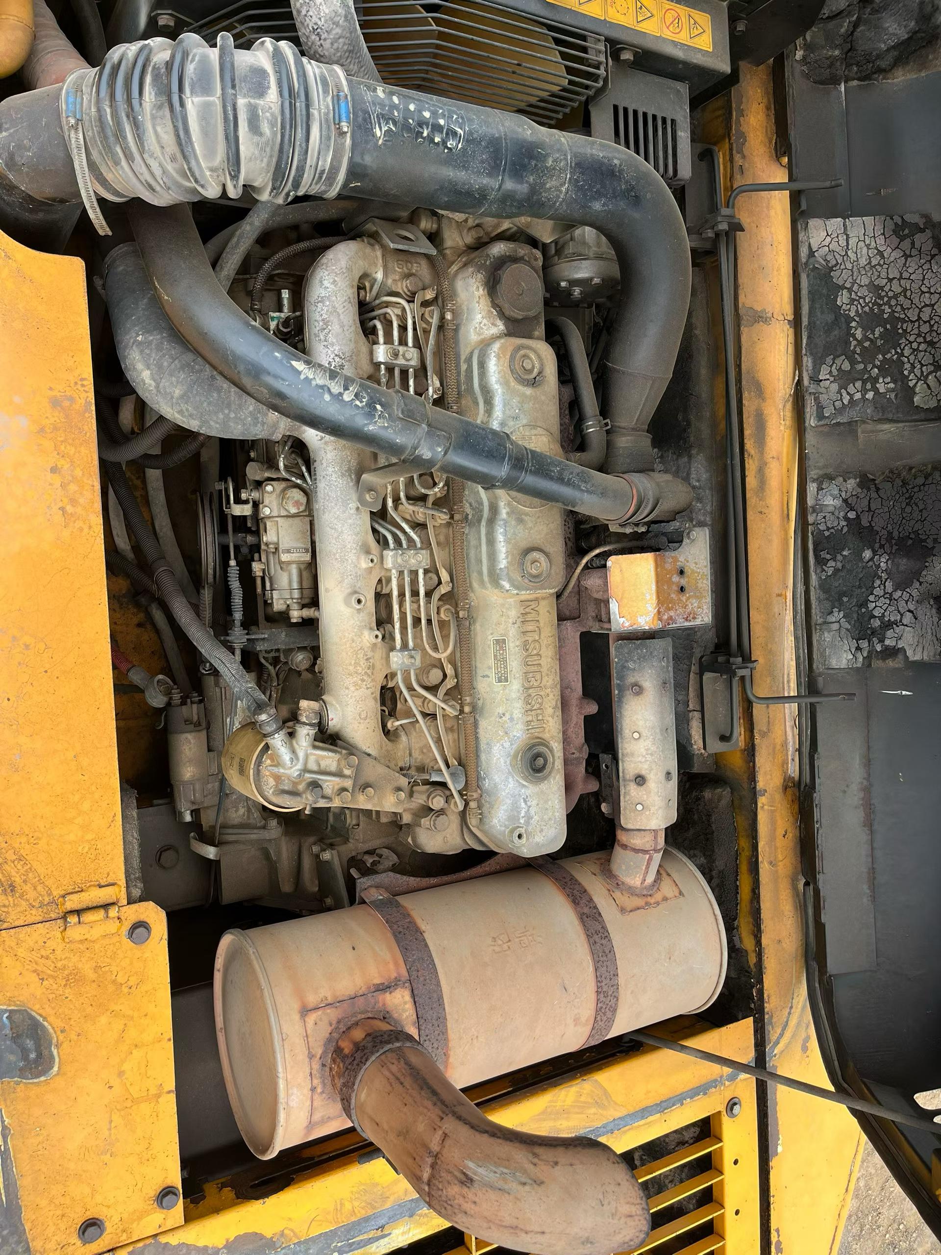 Buy Kato HD820R Used Excavator / 6