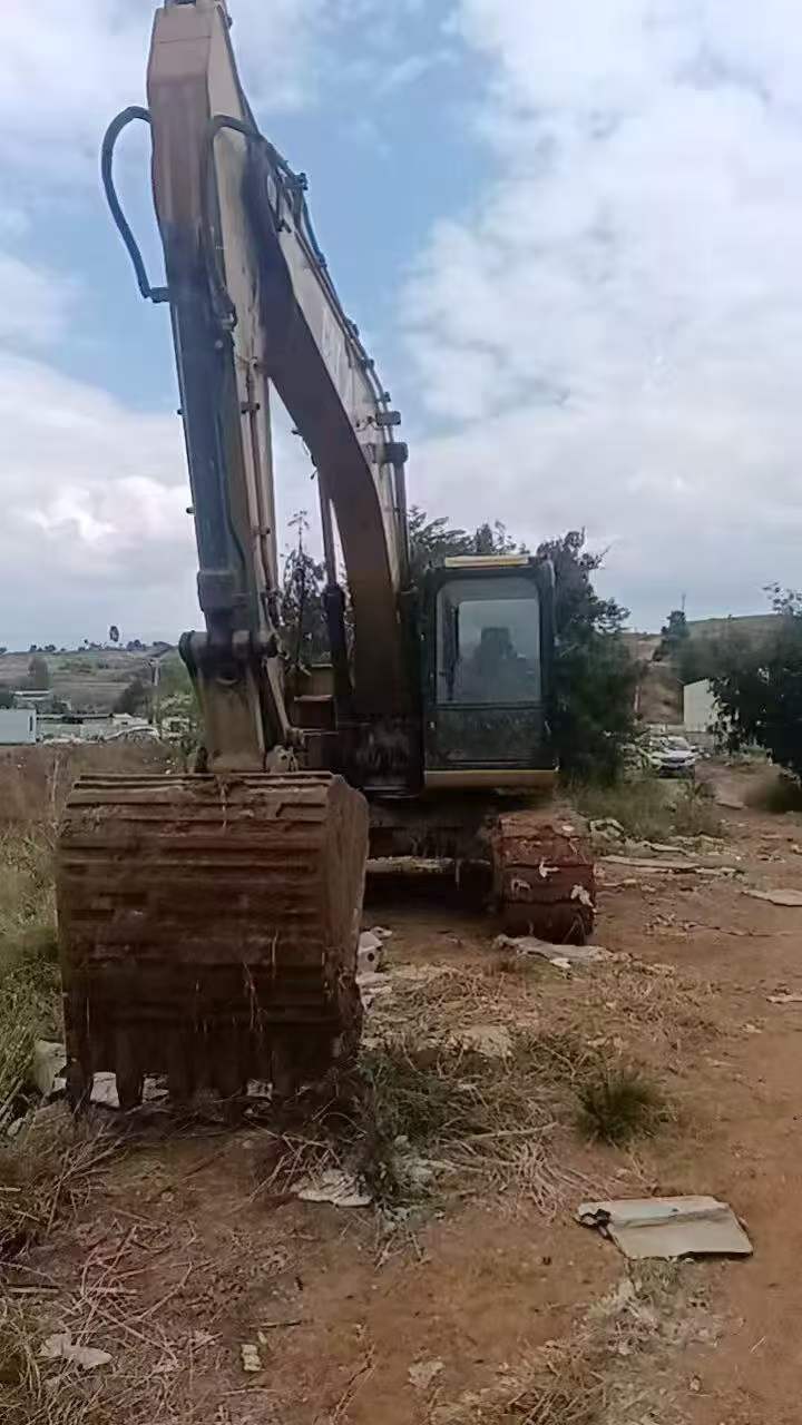 Buy Caterpillar M318 Used Excavator / 3