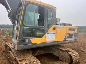 Buy Volvo EC210D Used Excavator / 2 Buy Volvo EC210D Used Excavator / 2