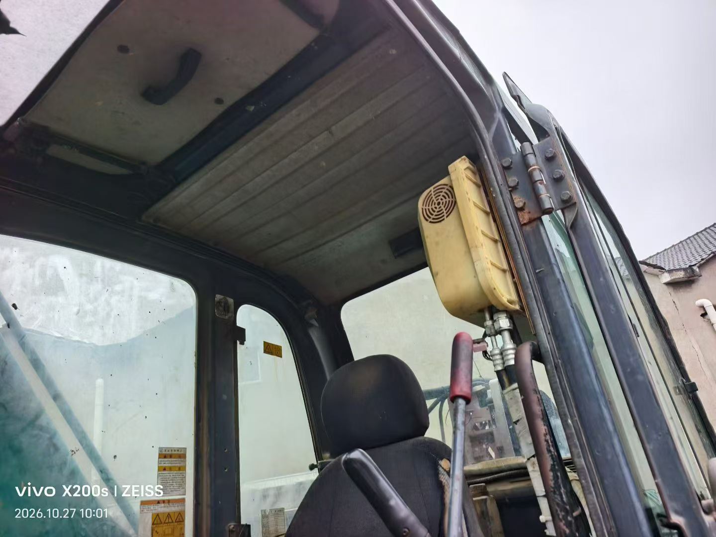 Buy Kobelco SK75 Used Excavator / 3