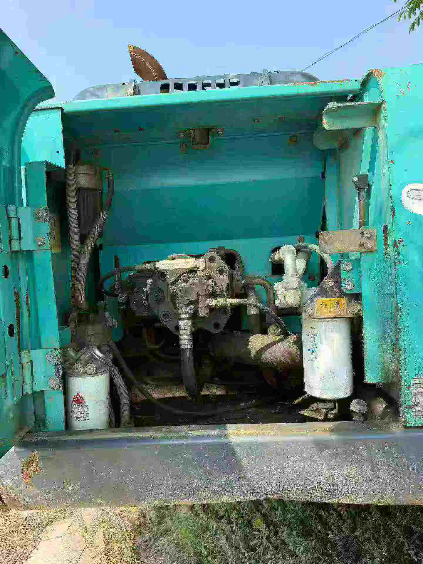 Buy Kobelco SK210 Used Excavator / 2